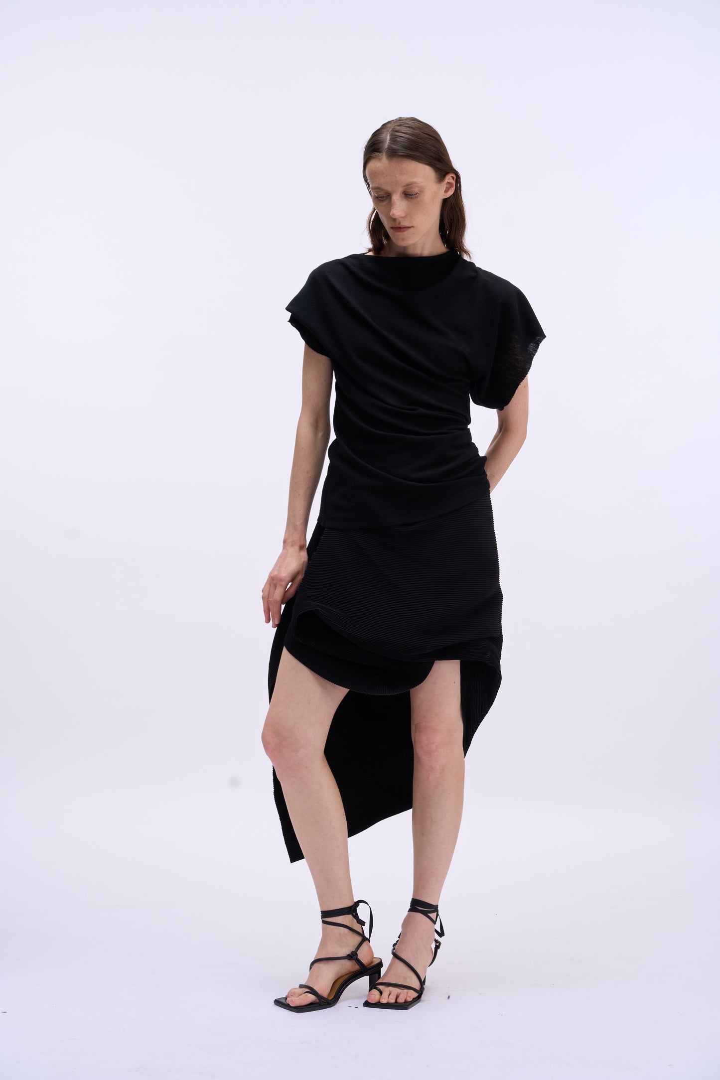 MAYALI Asymmetric folded pleating culottes