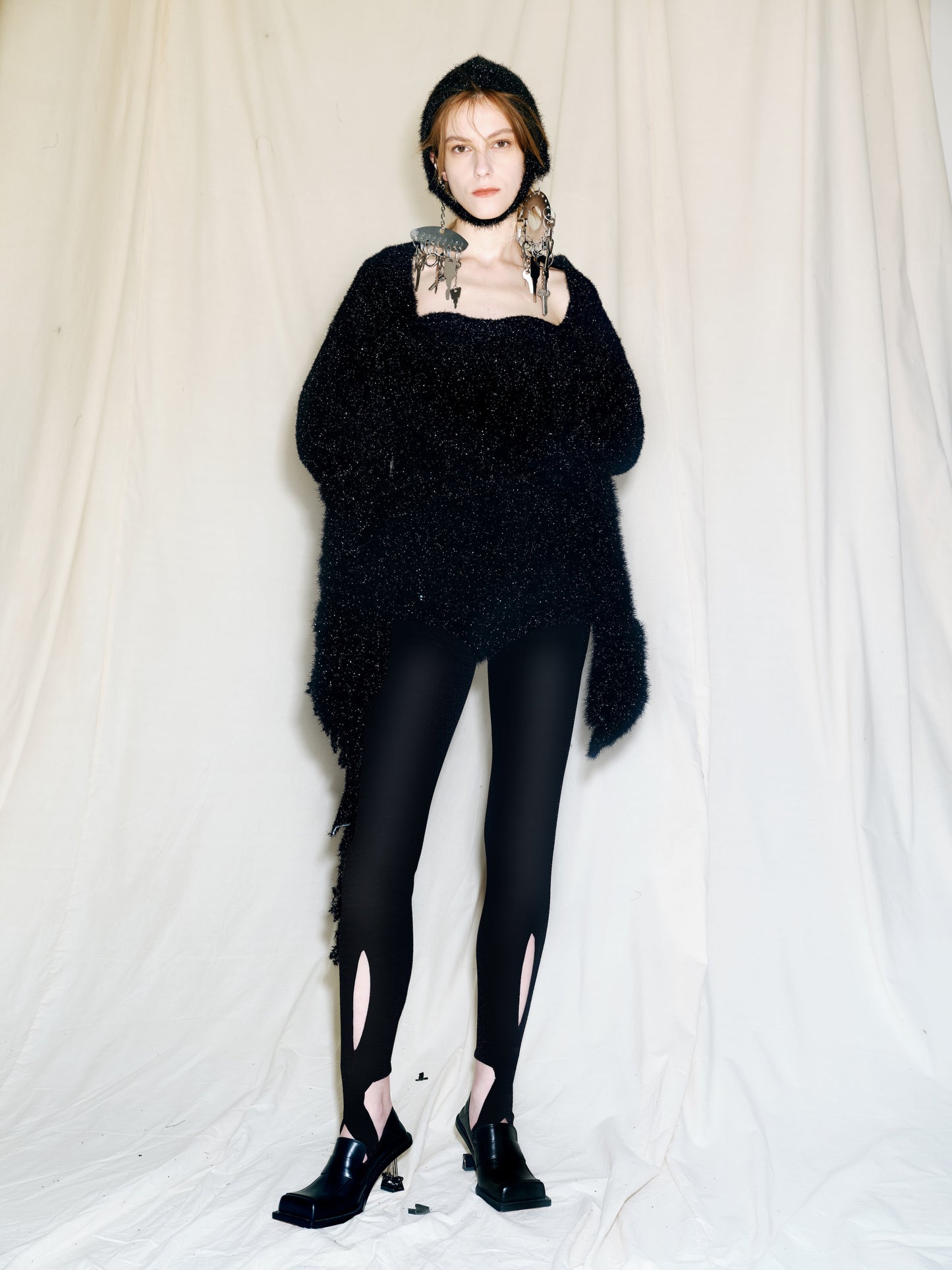 MAYALI Star-neckline deconstruct sweater