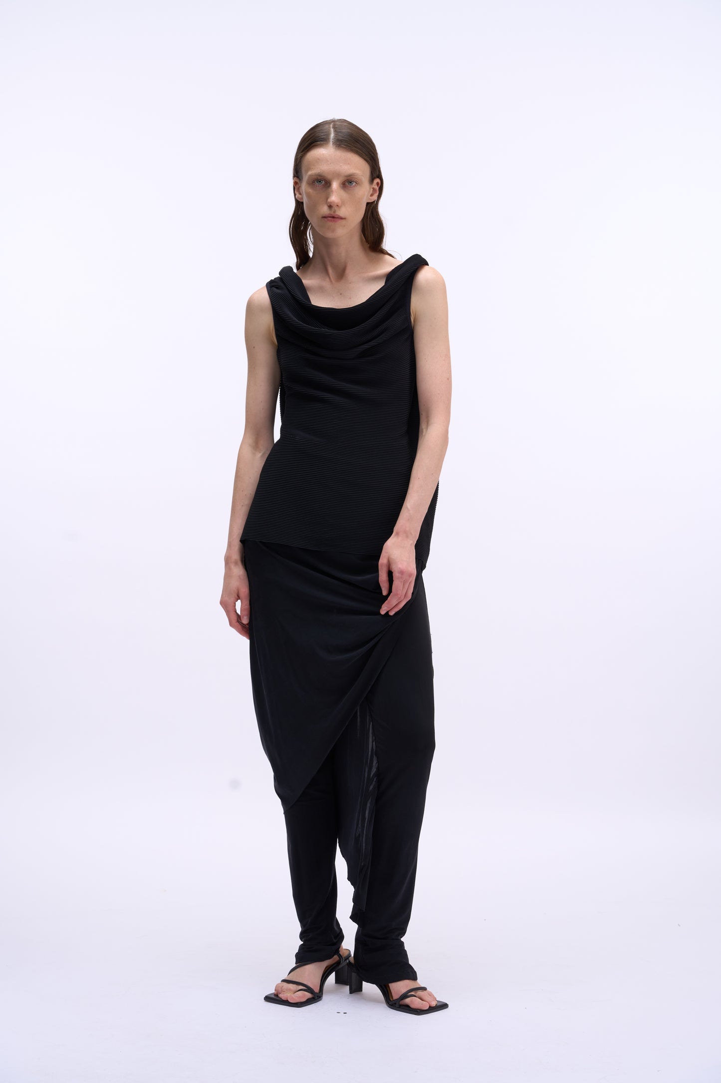 MAYALI Stacked sleeveless lace up backless top