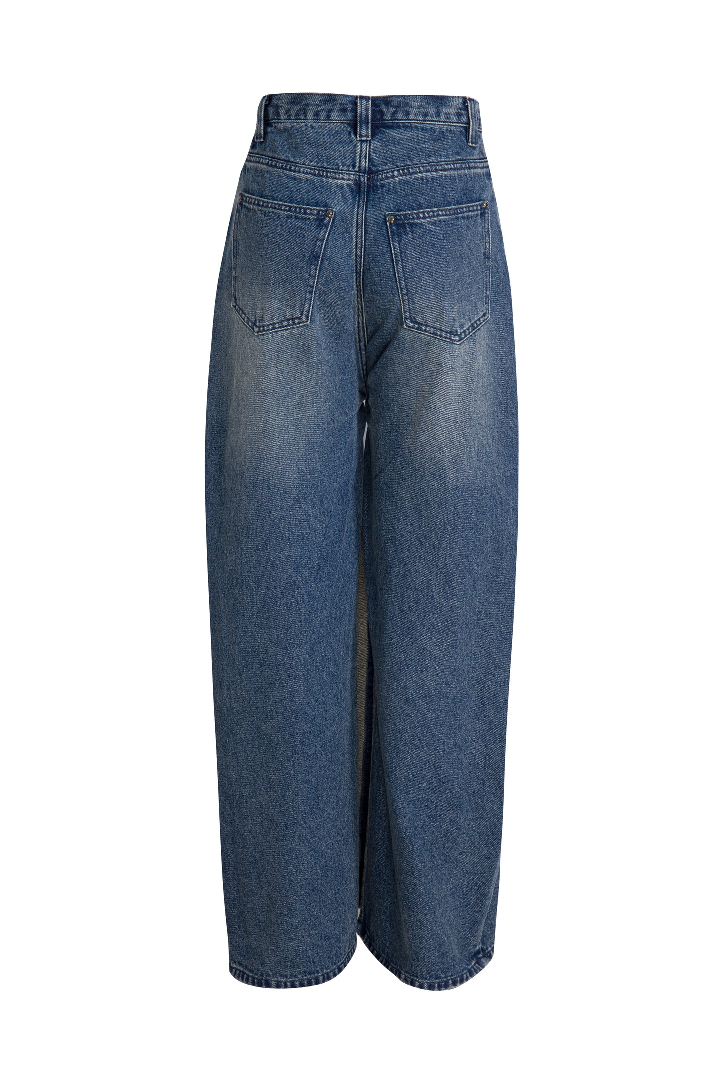 MAYALI Deconstructing a long skirt with jeans