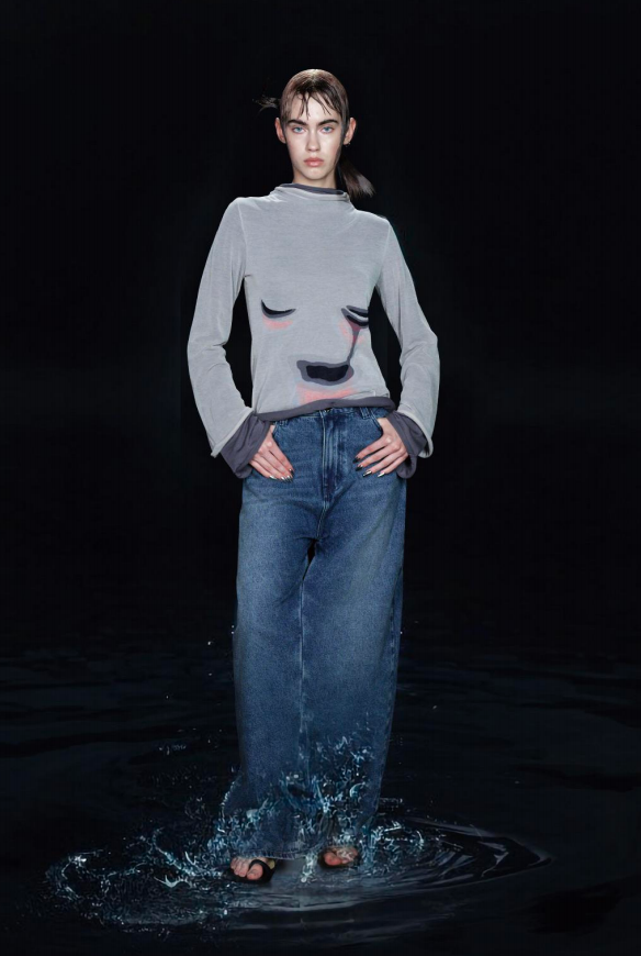 MAYALI Deconstructing a long skirt with jeans